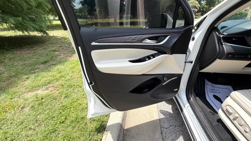 Buick Enclave Avenir FWD 2024