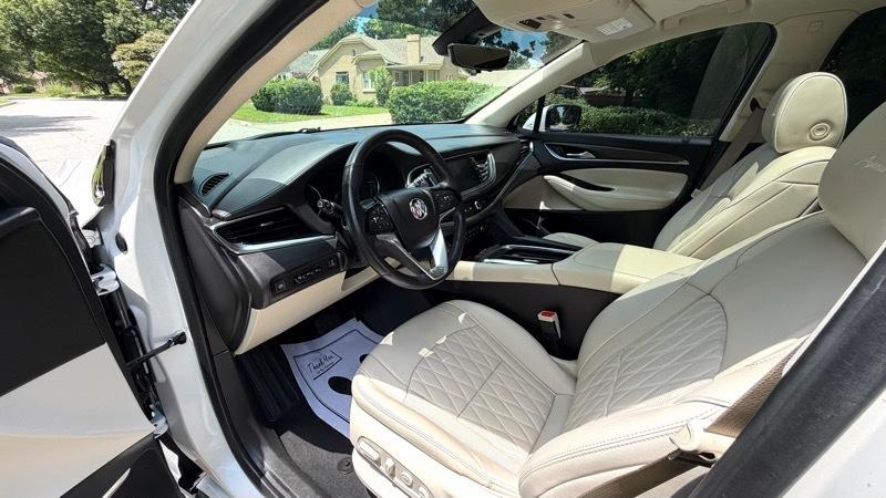 Buick Enclave Avenir FWD 2024
