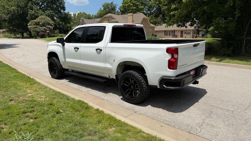Chevrolet Silverado 1500 1LT Crew Cab 4WD 2025