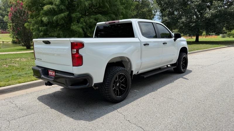 Chevrolet Silverado 1500 1LT Crew Cab 4WD 2025