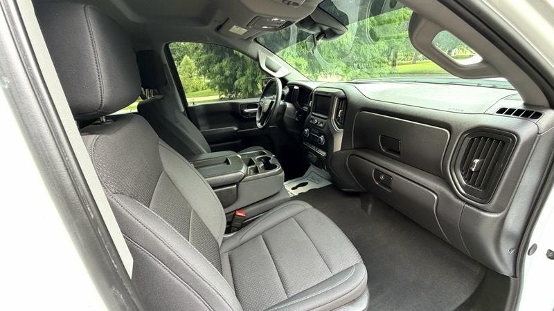 Chevrolet Silverado 1500 1LT Crew Cab 4WD 2025