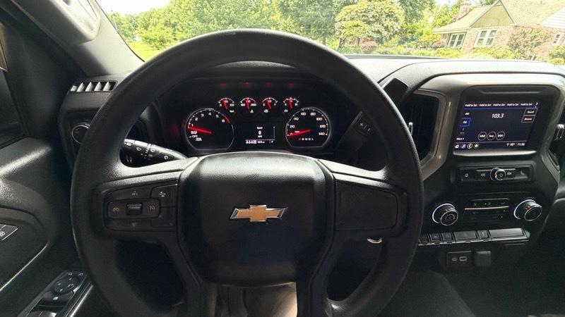 Chevrolet Silverado 1500 1LT Crew Cab 4WD 2025