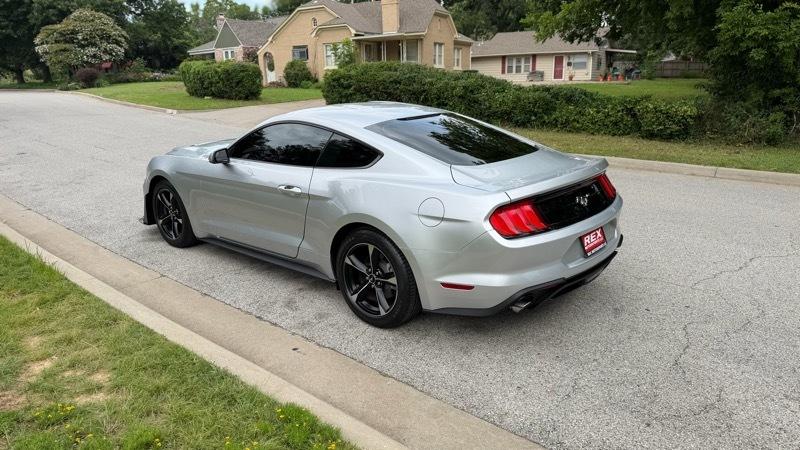 Ford Mustang EcoBoost Coupe 2018