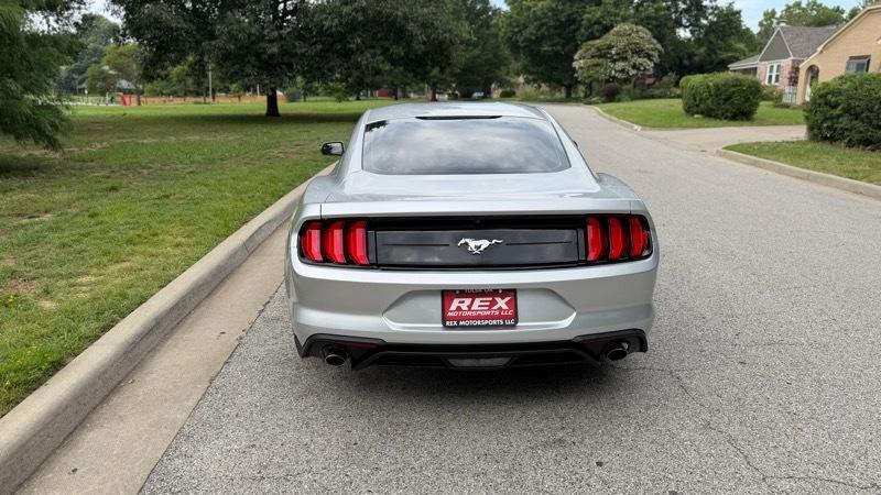 Ford Mustang EcoBoost Coupe 2018