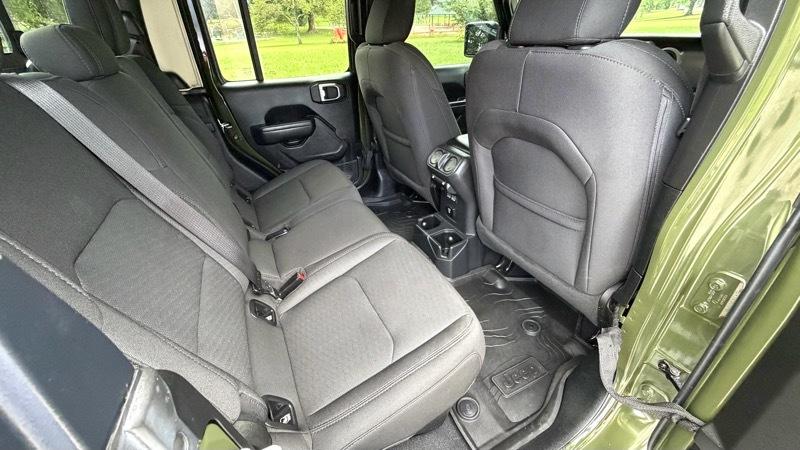 Jeep Gladiator Sport 2022