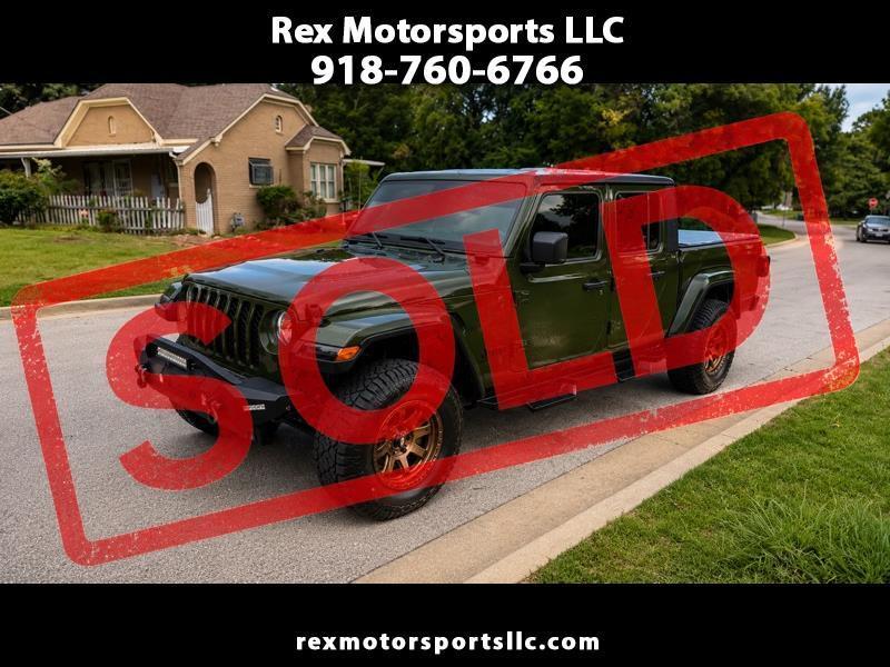 2022 Jeep Gladiator Sport