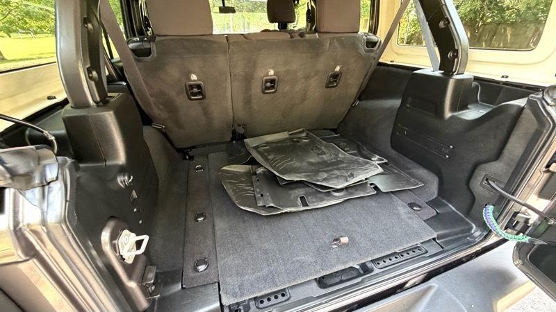 Jeep Wrangler Unlimited Sport 2023