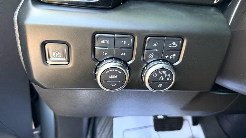GMC Sierra 1500 Denali Crew Cab Short Box 4WD 2024