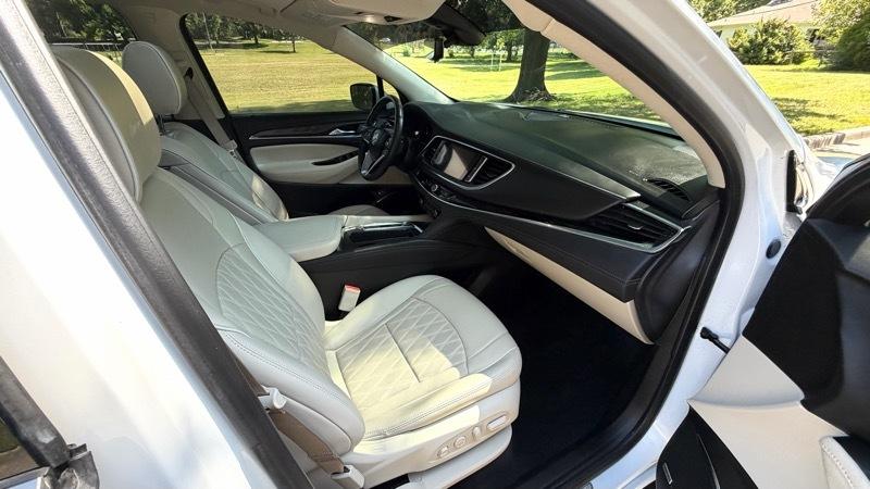 Buick Enclave Avenir AWD 2024