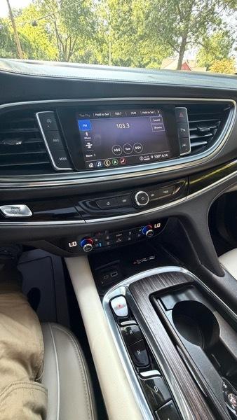 Buick Enclave Avenir AWD 2024
