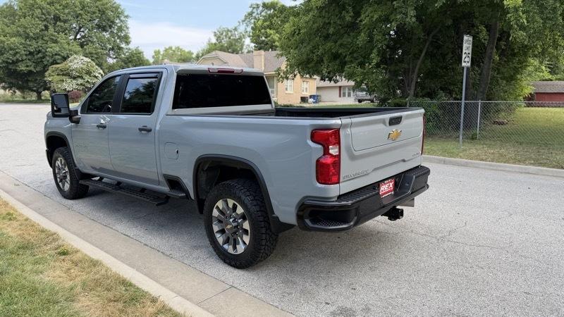 Chevrolet Silverado 2500HD Custom Double Cab Long Box 4WD 2025