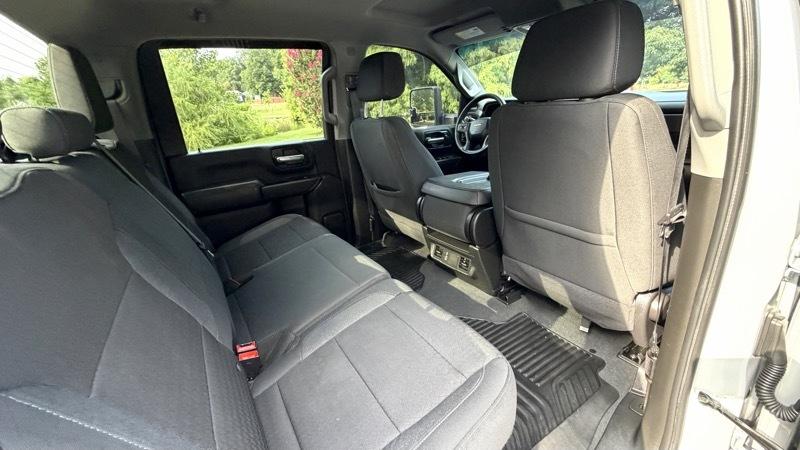 Chevrolet Silverado 2500HD Custom Double Cab Long Box 4WD 2025