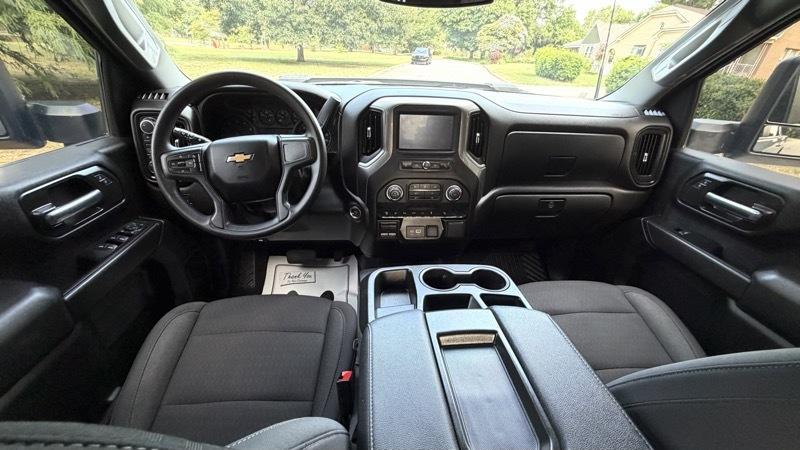 Chevrolet Silverado 2500HD Custom Double Cab Long Box 4WD 2025