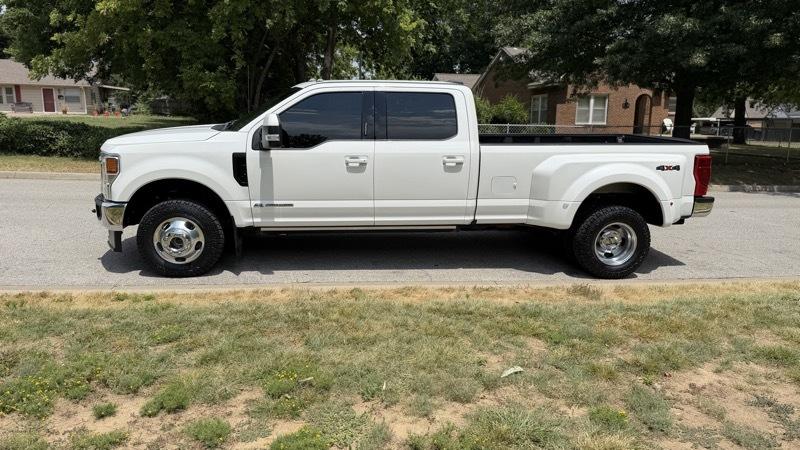 Ford F-350 SD King Ranch Crew Cab Long Bed DRW 4WD 2022