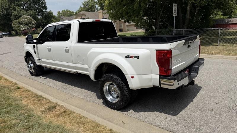 Ford F-350 SD King Ranch Crew Cab Long Bed DRW 4WD 2022