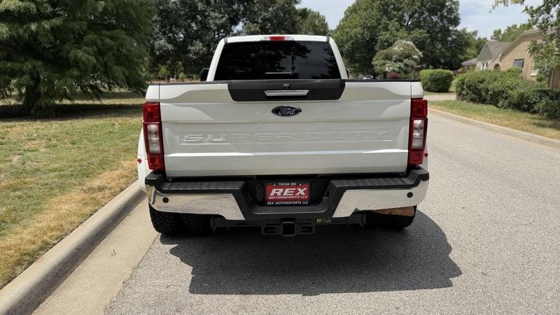Ford F-350 SD King Ranch Crew Cab Long Bed DRW 4WD 2022