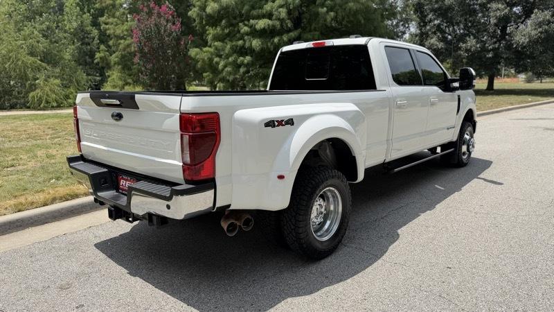 Ford F-350 SD King Ranch Crew Cab Long Bed DRW 4WD 2022