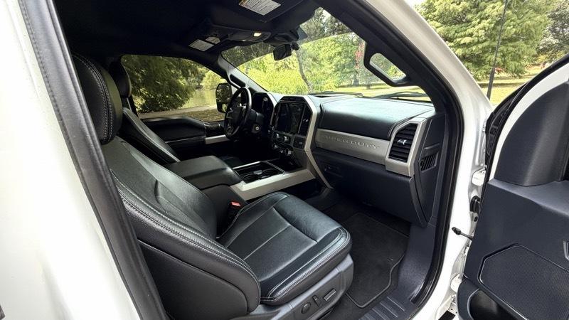 Ford F-350 SD King Ranch Crew Cab Long Bed DRW 4WD 2022