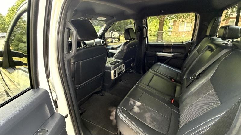 Ford F-350 SD King Ranch Crew Cab Long Bed DRW 4WD 2022