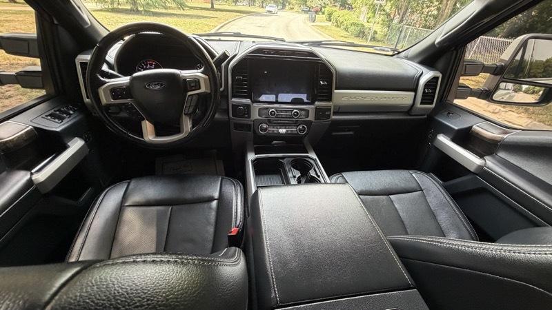 Ford F-350 SD King Ranch Crew Cab Long Bed DRW 4WD 2022