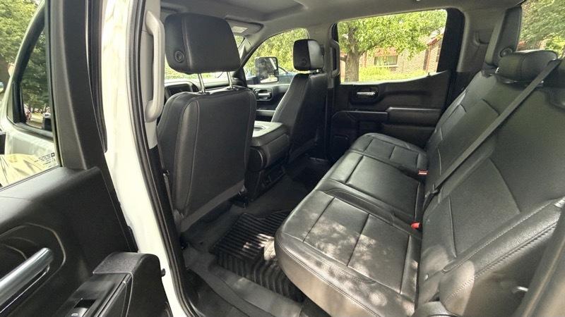 Chevrolet Silverado 1500 4WD Crew Cab 143.5" LT w/1LT 2023