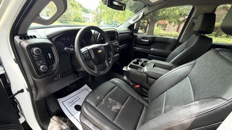 Chevrolet Silverado 1500 4WD Crew Cab 143.5" LT w/1LT 2023