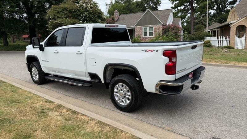 Chevrolet Silverado 2500HD LT 4WD 2026
