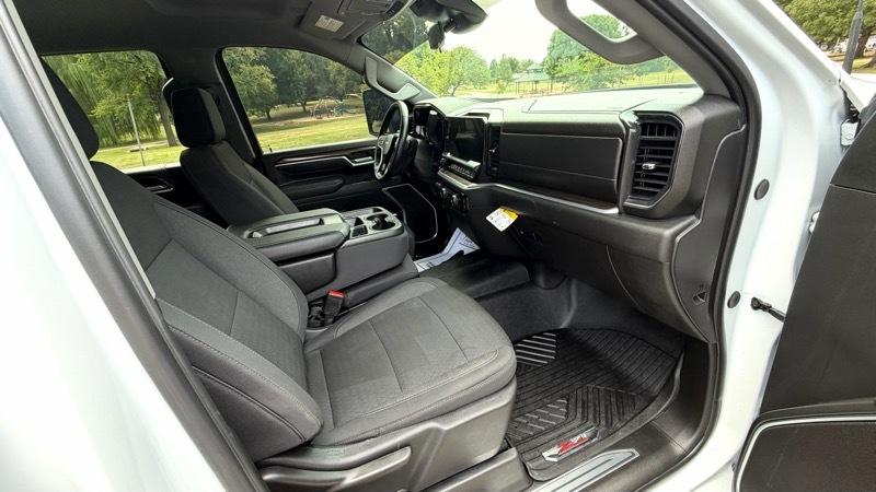 Chevrolet Silverado 2500HD LT 4WD 2026