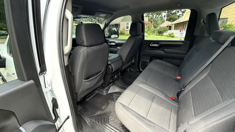 Chevrolet Silverado 2500HD LT 4WD 2026