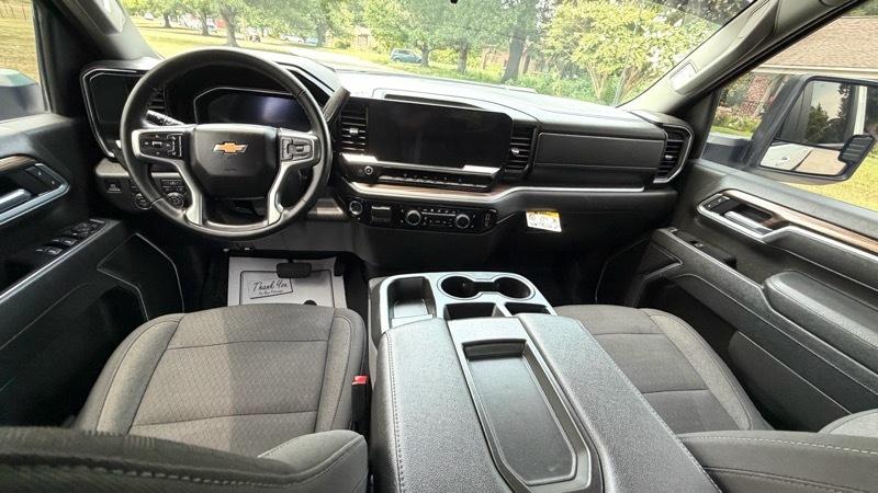 Chevrolet Silverado 2500HD LT 4WD 2026