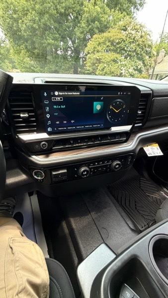 Chevrolet Silverado 2500HD LT 4WD 2026