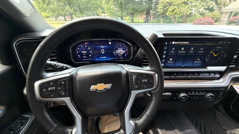 Chevrolet Silverado 2500HD LT 4WD 2026