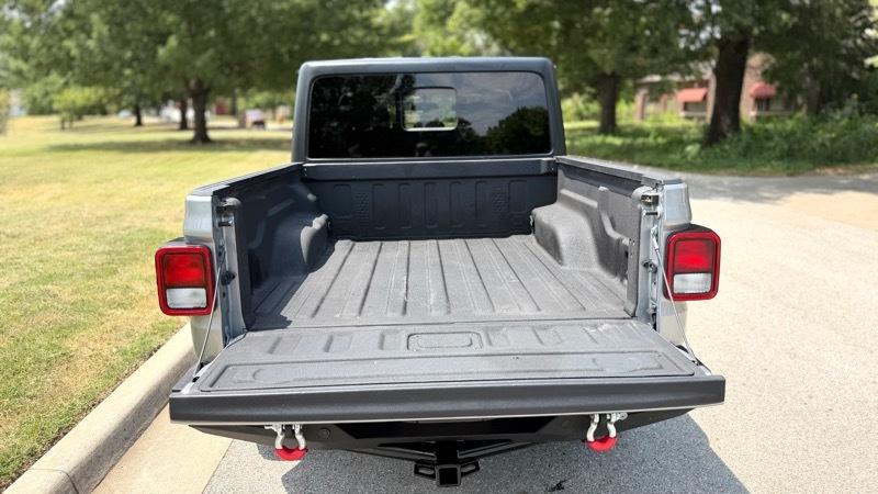 Jeep Gladiator Sport 2021