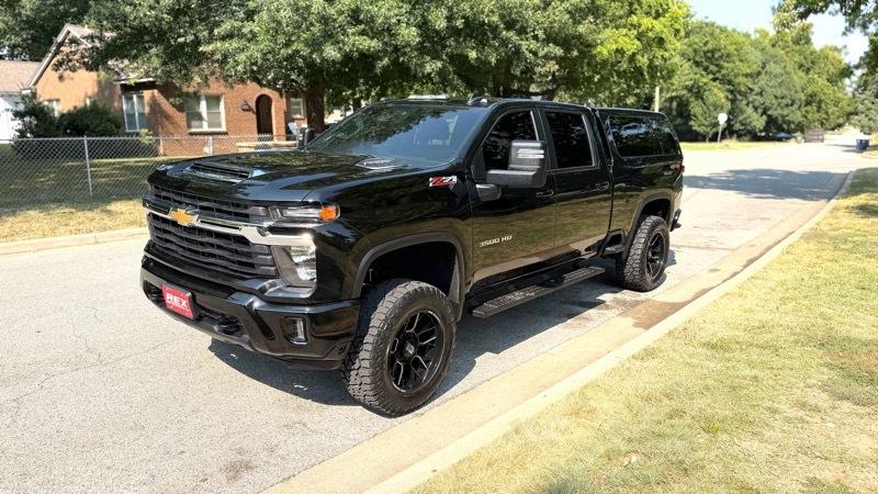 Chevrolet Silverado 3500HD LT Crew Cab 4WD 2024