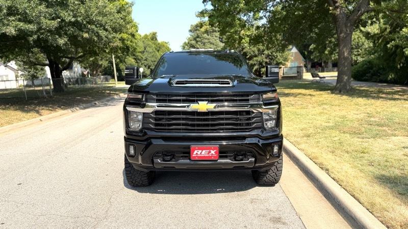 Chevrolet Silverado 3500HD LT Crew Cab 4WD 2024