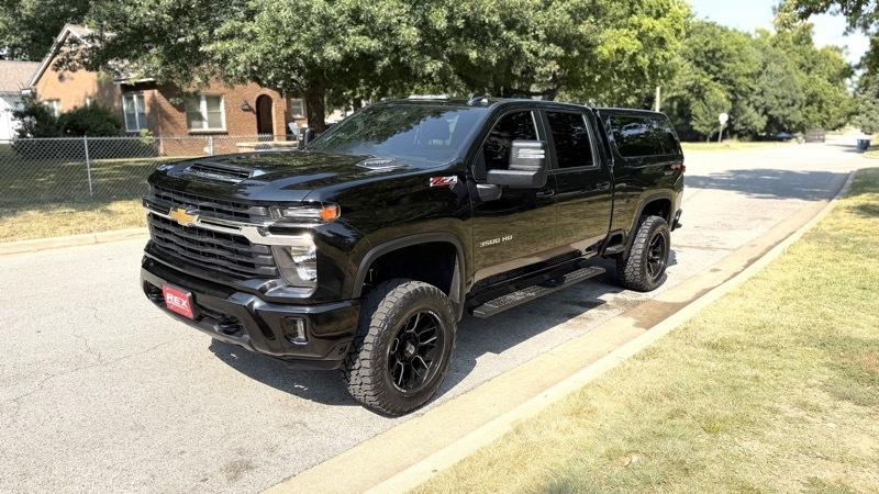 Chevrolet Silverado 3500HD LT Crew Cab 4WD 2024