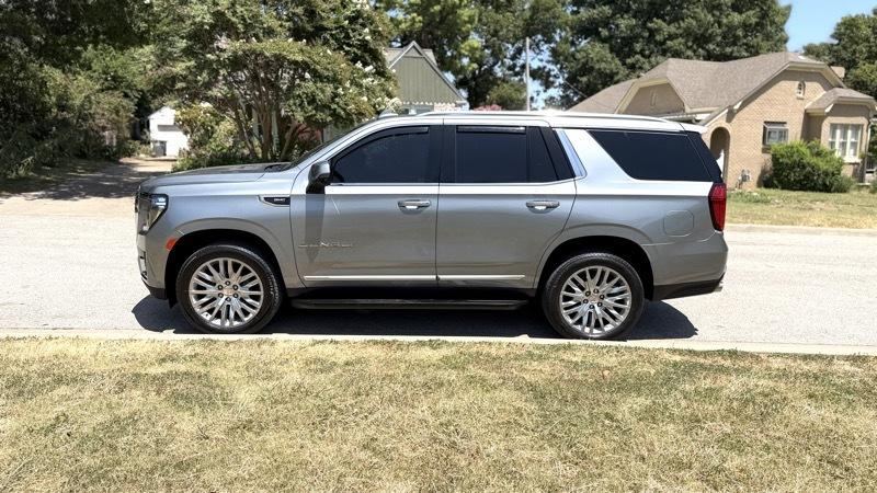 GMC Yukon Denali 4WD 2023