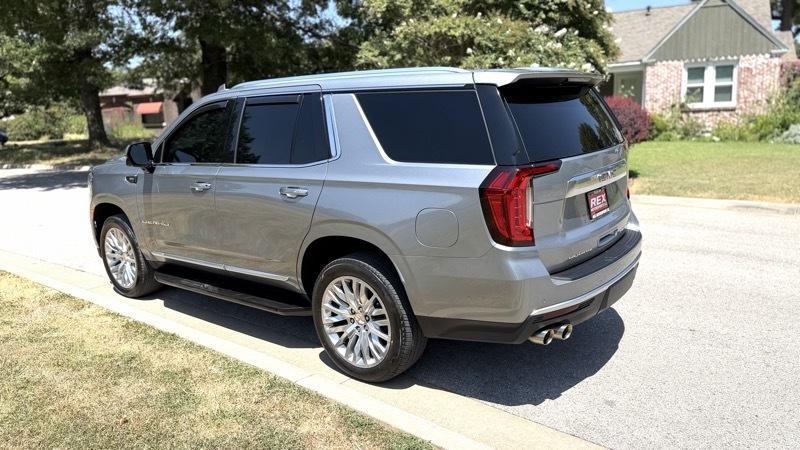 GMC Yukon Denali 4WD 2023