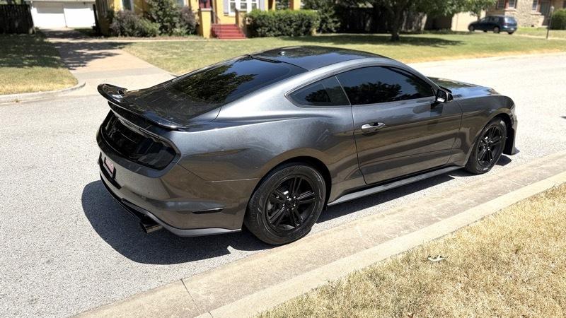 Ford Mustang EcoBoost Coupe 2019