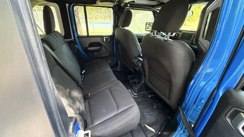 Jeep Wrangler Unlimited Sport 2021