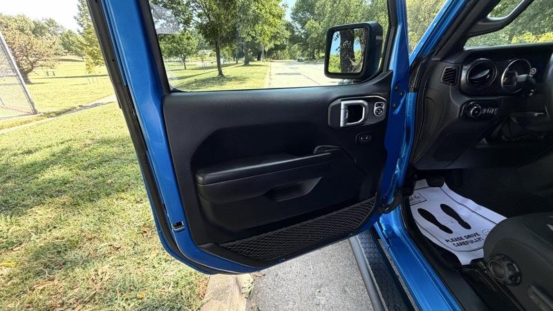 Jeep Wrangler Unlimited Sport 2021