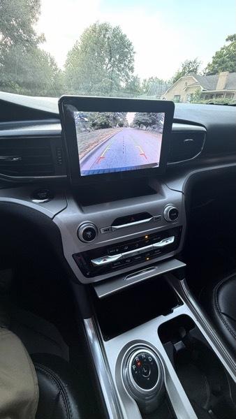 Ford Explorer XLT 2024