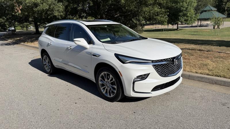 Buick Enclave Avenir FWD 2024