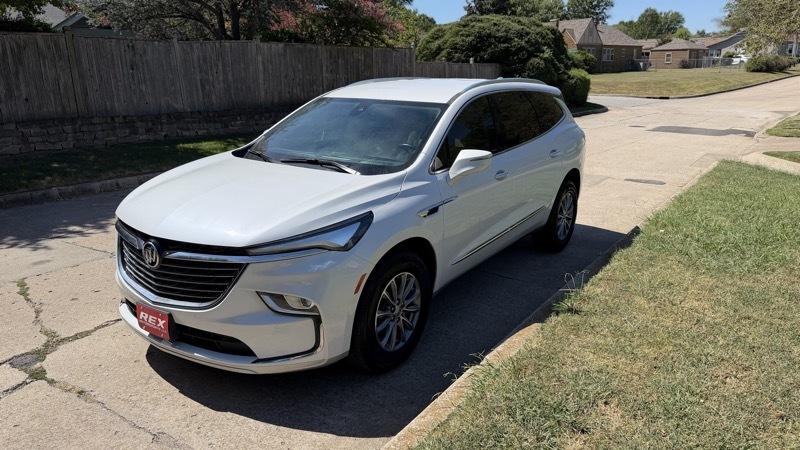 Buick Enclave Essence FWD 2023