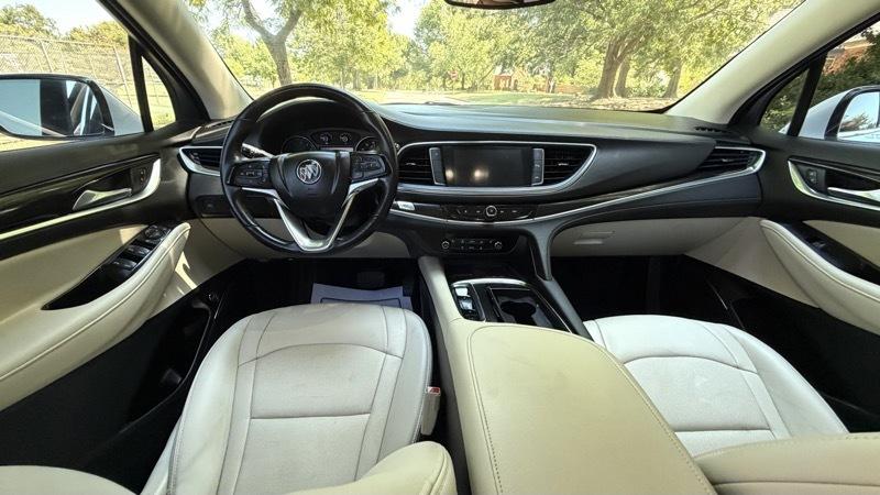 Buick Enclave Essence FWD 2023