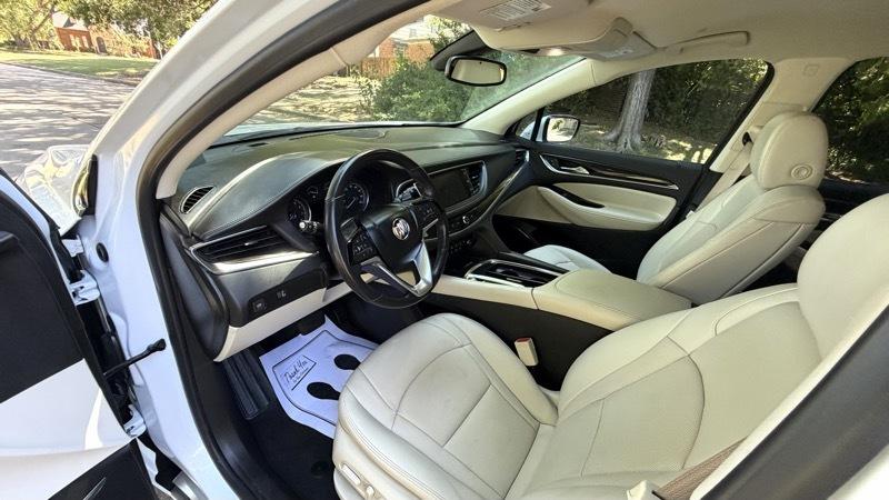 Buick Enclave Essence FWD 2023