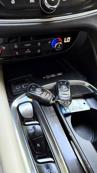 Buick Enclave Essence FWD 2023