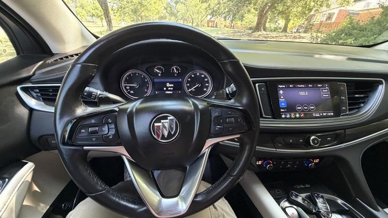 Buick Enclave Essence FWD 2023