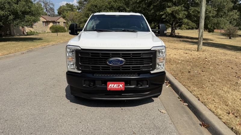 Ford F-250 SD XL Crew Cab 4WD 2024