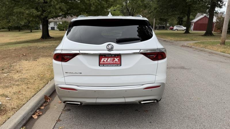 Buick Enclave Essence FWD 2024